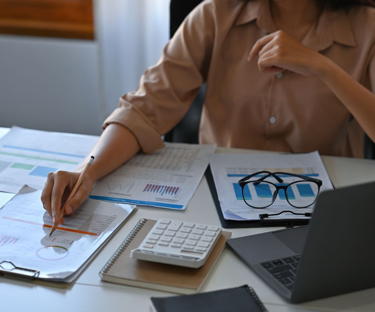 Recover past due invoices West Melbourne